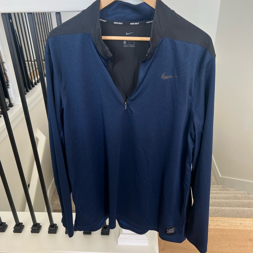 Nike Men's Blue and Black Sweatshirt